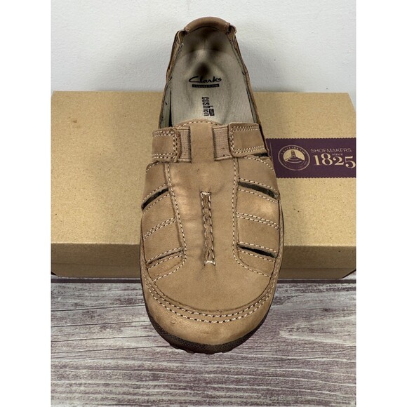 Clarks Slip On Shoes Women SZ 7.5M Tan Leather Comfort Flats Stretch - Picture 14 of 16